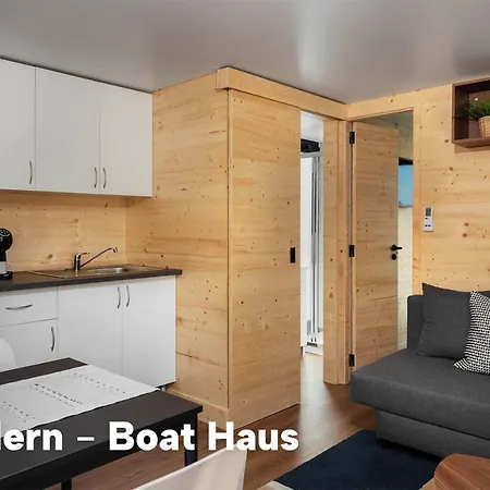 Ботель Boat Haus - Casas Flotantes Frente A Gibraltar