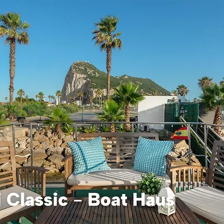 Boat Haus - Casas Flotantes Frente A Gibraltar 3* La Línea de la Concepción