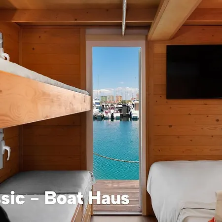 Boat Haus - Casas Flotantes Frente A Gibraltar