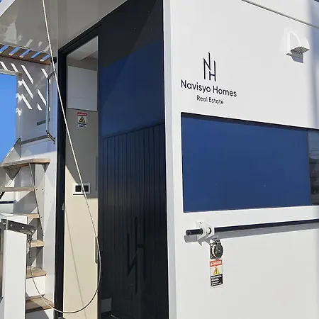 Boat Haus - Casas Flotantes Frente A Gibraltar 3*