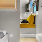 Boat Haus - Casas Flotantes Frente A Gibraltar Πλωτό κατάλυμα 3*