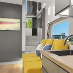 Boat Haus - Casas Flotantes Frente A Gibraltar Πλωτό κατάλυμα