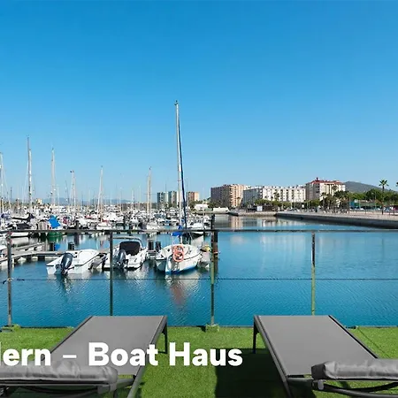 Boat Haus - Mediterranean Experience 3* La Línea de la Concepción