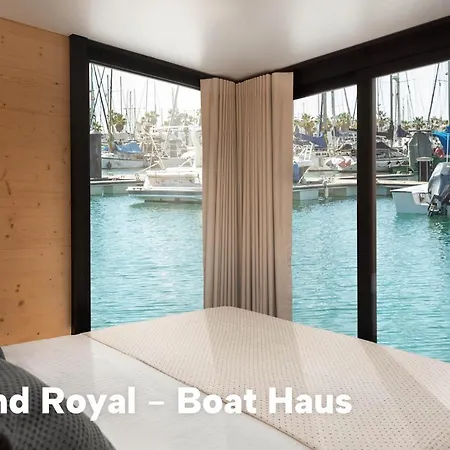 Hotel en barco Boat Haus - Mediterranean Experience La Línea de la Concepción