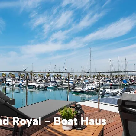 Boat Haus - Mediterranean Experience La Línea de la Concepción