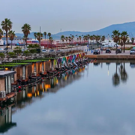 Boat Haus - Mediterranean Experience