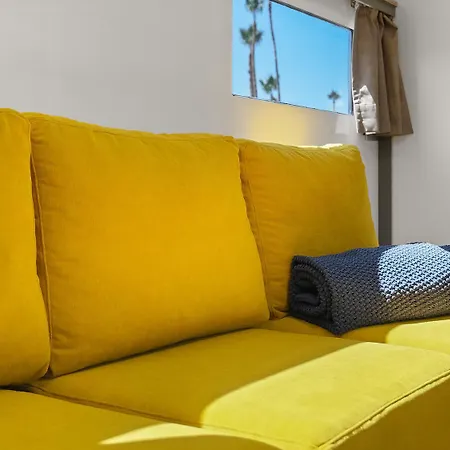 Úszó hotel Boat Haus - Casas Flotantes Frente A Gibraltar La Línea de la Concepción