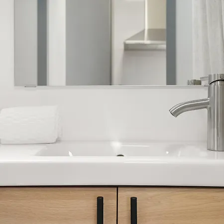 Boat Haus - Casas Flotantes Frente A Gibraltar Úszó hotel