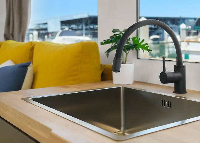 Boat Haus - Casas Flotantes Frente A Gibraltar La Línea de la Concepción