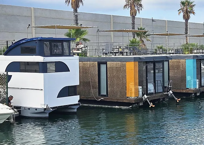 Boat Haus - Casas Flotantes Frente A Gibraltar La Línea de la Concepción