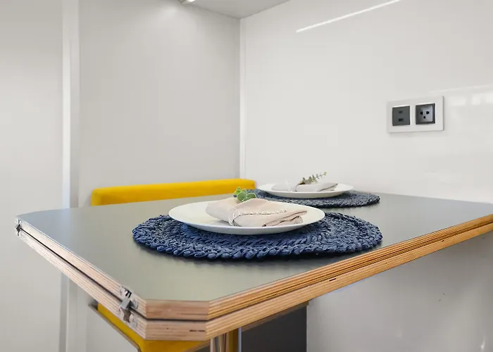 Boat Haus - Casas Flotantes Frente A Gibraltar 3* La Línea de la Concepción